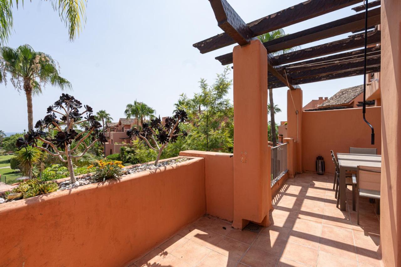 El Sol Sotoserena 2 Bedroom Apartment إِستيبونا المظهر الخارجي الصورة